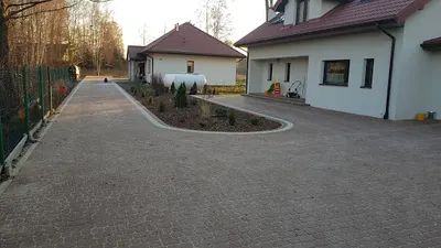 MAGBUD Układanie kostki brukowej